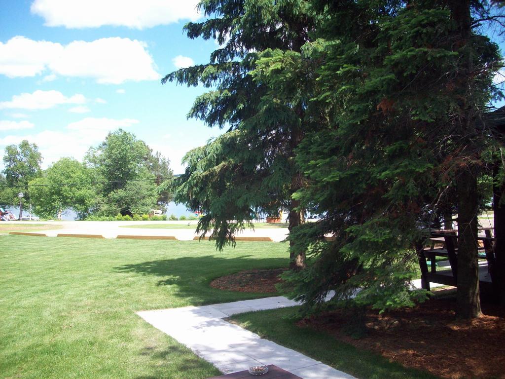 Lakewoods Cottage Oxtongue Lake Quarto foto