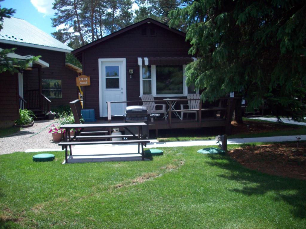 Lakewoods Cottage Oxtongue Lake Quarto foto