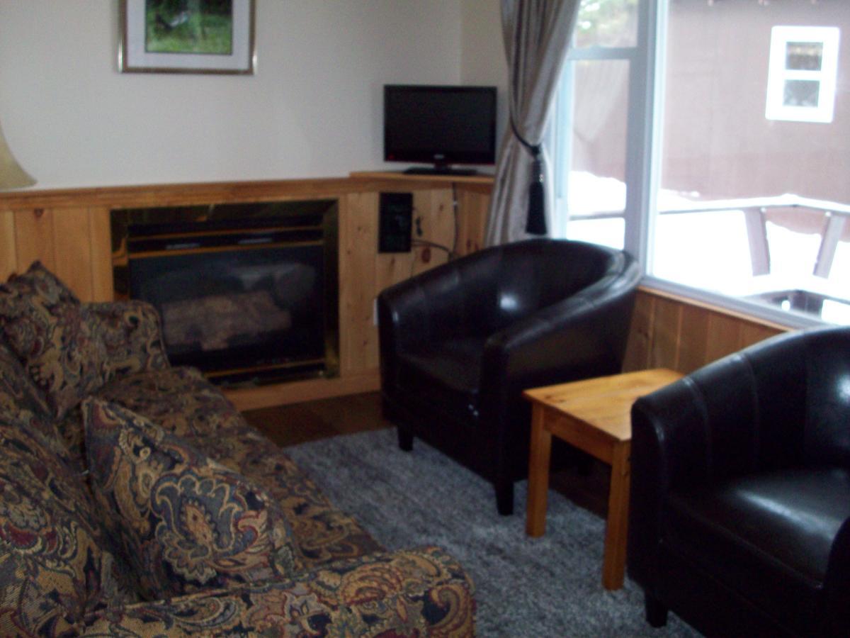 Lakewoods Cottage Oxtongue Lake Exterior foto